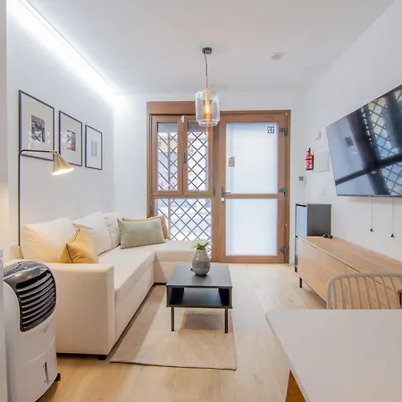 Casa Sant Domenec Savio * バレンシア