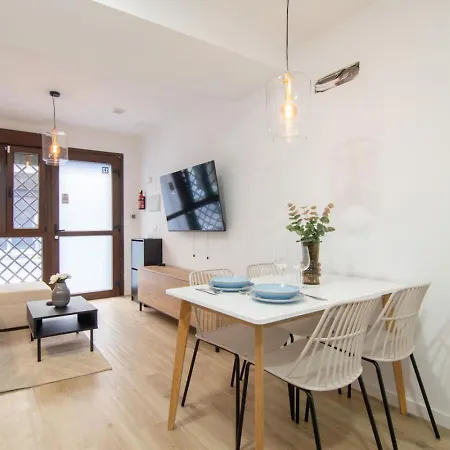 Casa Sant Domenec Savio Valencia